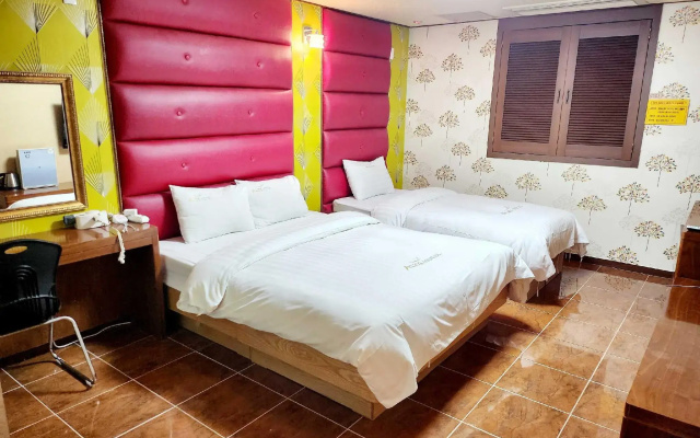 Gunsan Alice Hotel