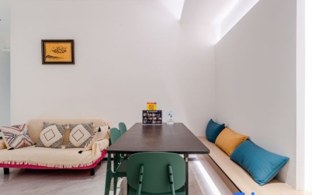 Red Persimmon Inn (Bell & Drum Tower | Huimin Quarter Flagship) — 2-star hotel in Xi'an