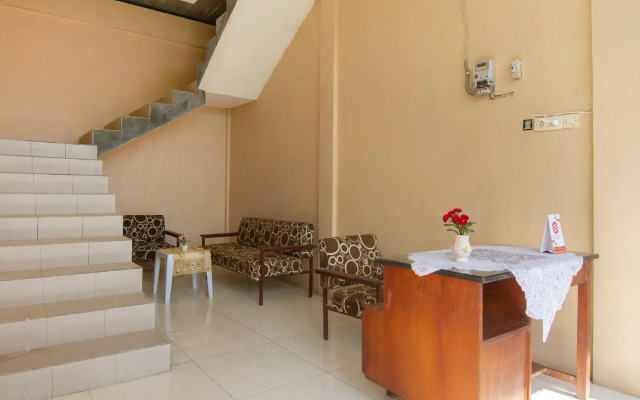 Griya Temenggungan Syariah by OYO Rooms