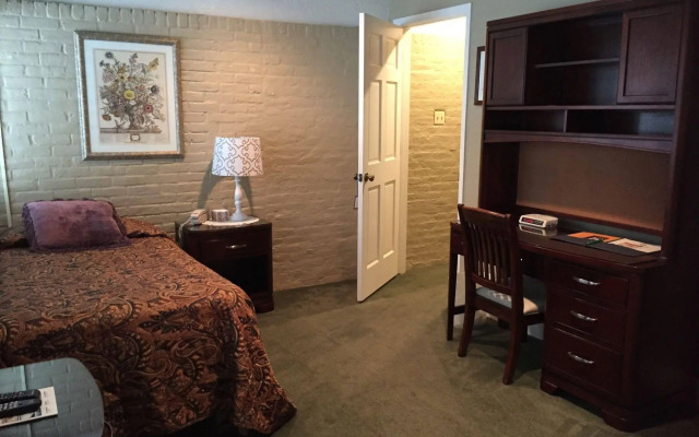 The Quarters at Hardin House
