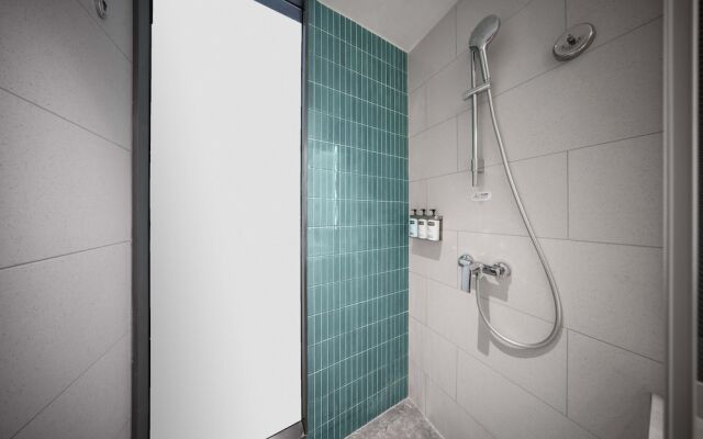 Holiday Inn Express Shanghai Hongqiao Linkong by IHG