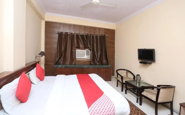 Capital O 41218 Hotel Nouva