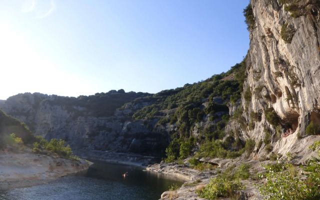 Charming stone house with shared pool, Chambonas