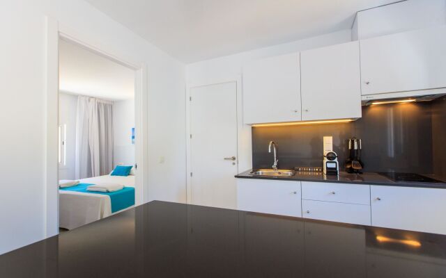 Pinos Playa Suites