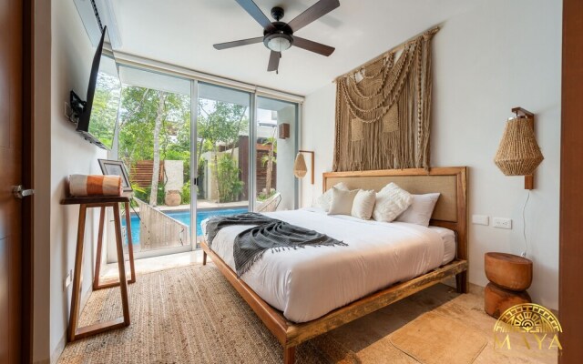 NHOA 107A Lux 2BR Condo Pool access in Aldea Zama