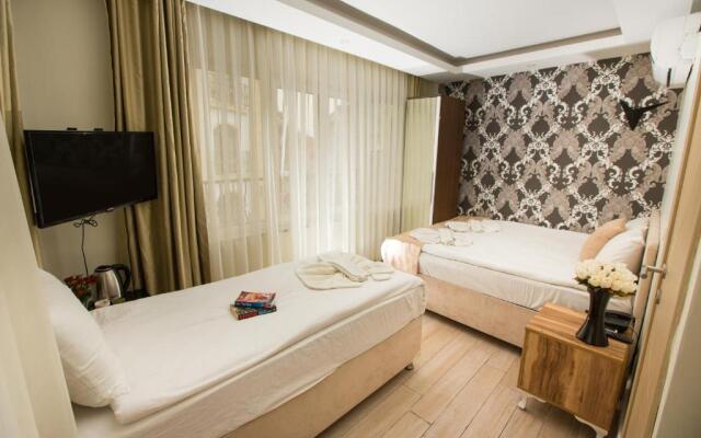Honey Hotel