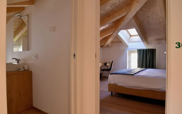 Nine Rooms Shared