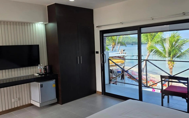 Samui Pier Beach Front Resort