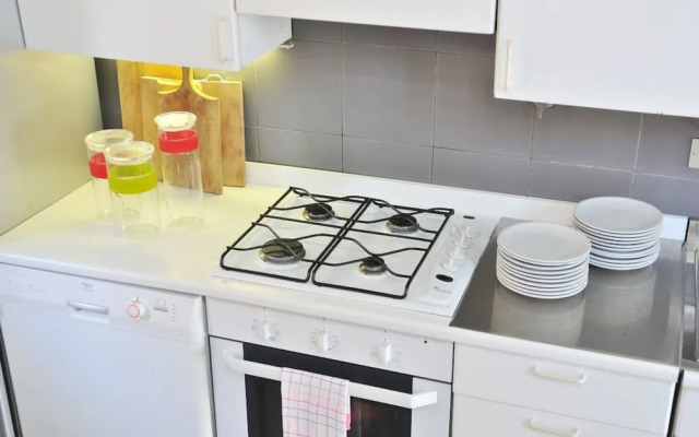 Unique 3 Bed Flat in the Heart of Trastevere