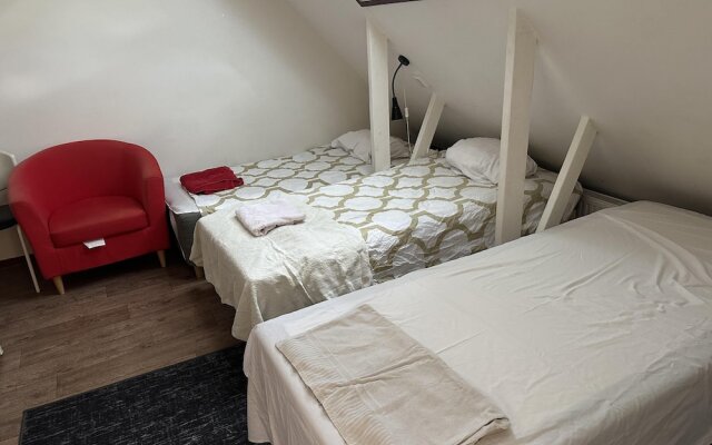 2- bed Apartment in Rosersberg
