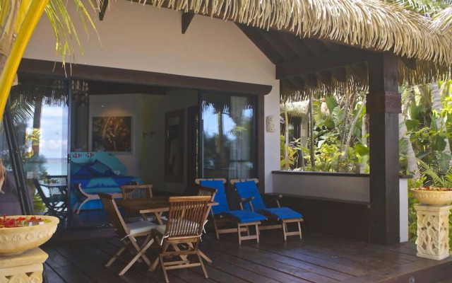Heliconia Hideaway
