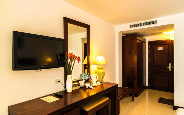 Sabaidee at Lao Hotel