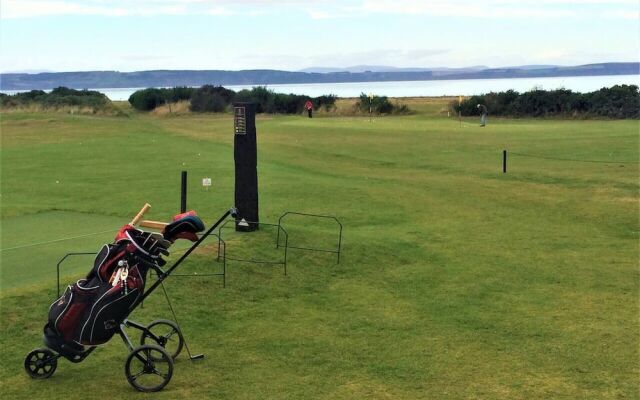 Luxury Apartment Near the Beach in Nairn, Scotland
