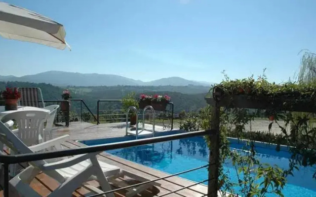 Country Home Mezzomonte