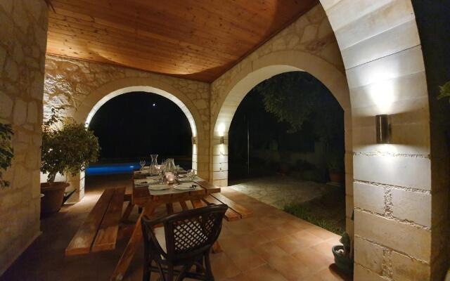 Argo Villa Kalives