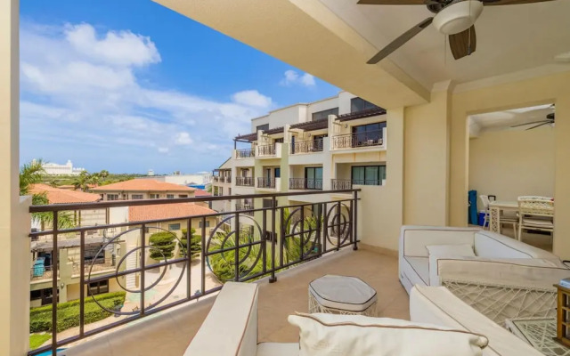 2BR 2BA Condo GYM Pool BBQ