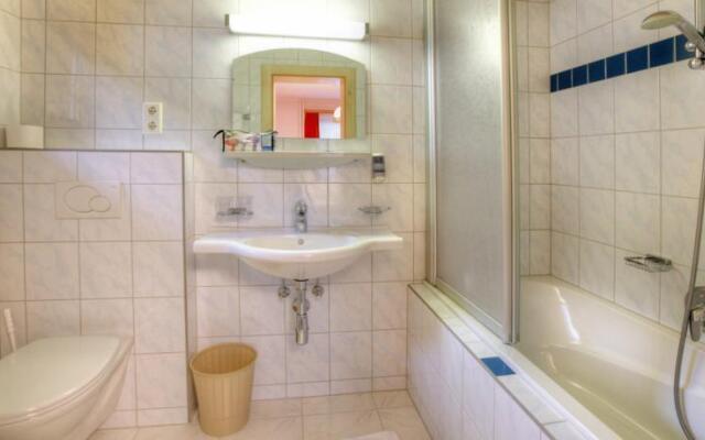 Waldcafe Hotel Restaurant