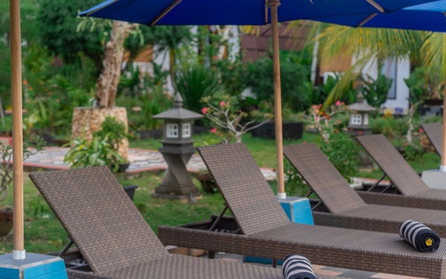 Penida Sunset Ocean View Bungalows by ZUZU