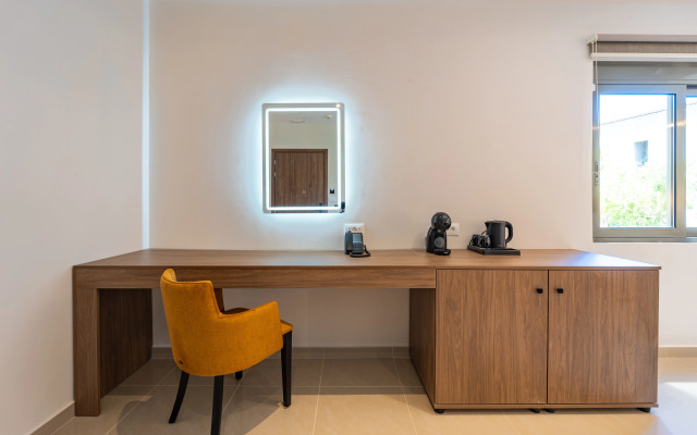 Philia Center Suites