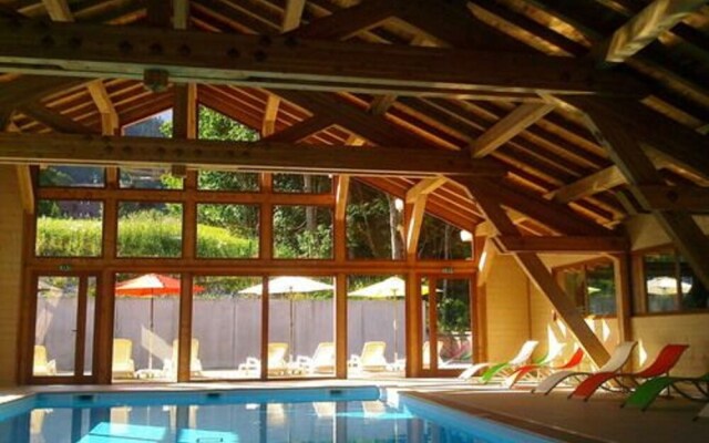 Chalets Les Glaciers Du Mont