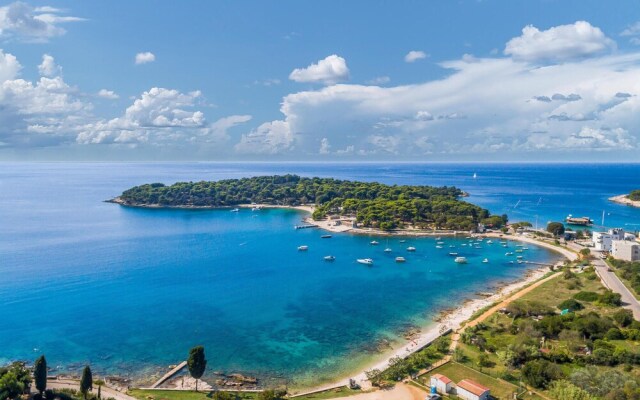 Stunning Home in Pula With 2 Bedrooms and Internet