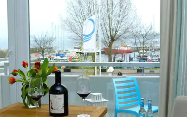 Acqua Strande Yachthotel & Restaurant