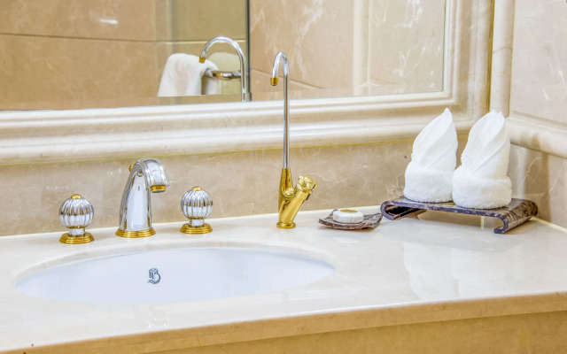 Yueda Financial City International Hotel