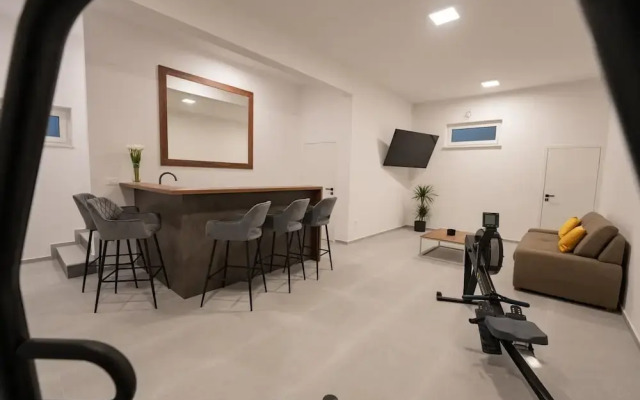 Villa Cataleya with private heated pool