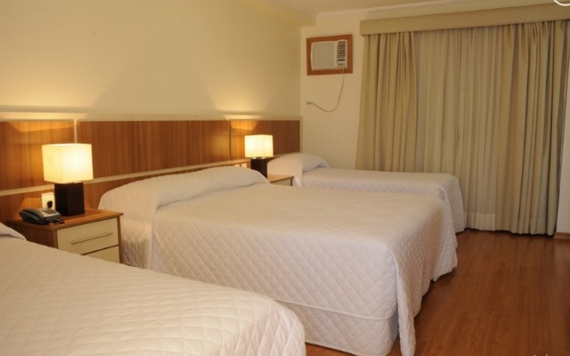 Shelton Hotel