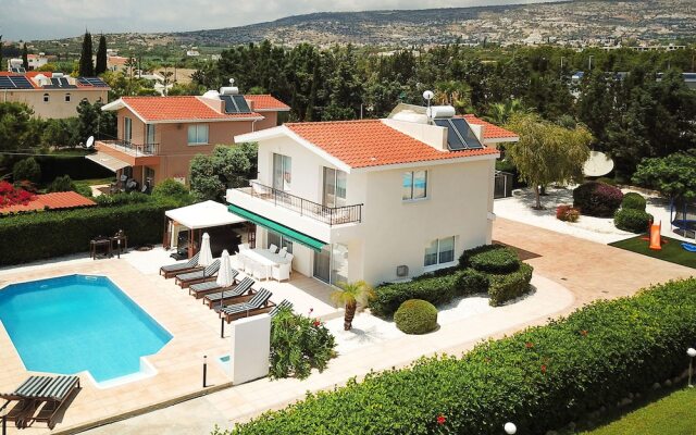 Villa Silverline