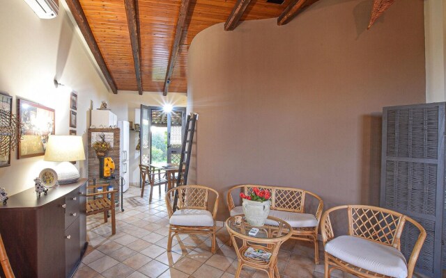 Stunning Home in Noto With 3 Bedrooms and Wifi