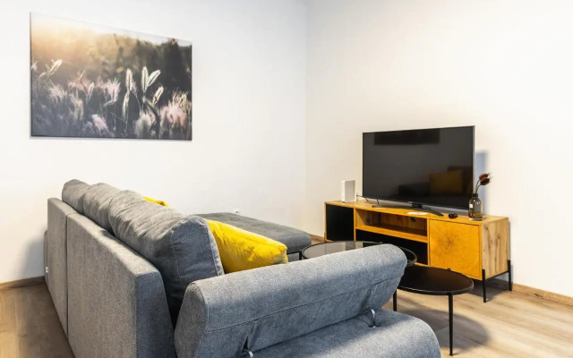 Modern and lovely apartment next to subway station
