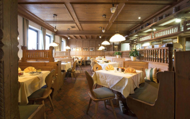 Gasthof Hotel Neuwirt