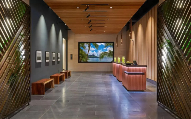 Renaissance Honolulu Hotel & Spa