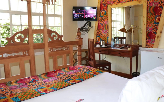 Parklands Shade Hotel