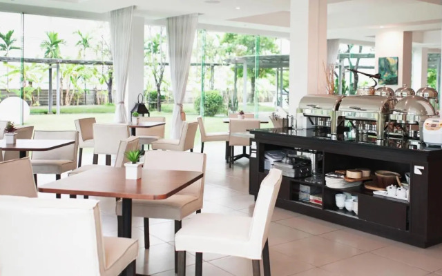 The White Garden Premier Saraburi