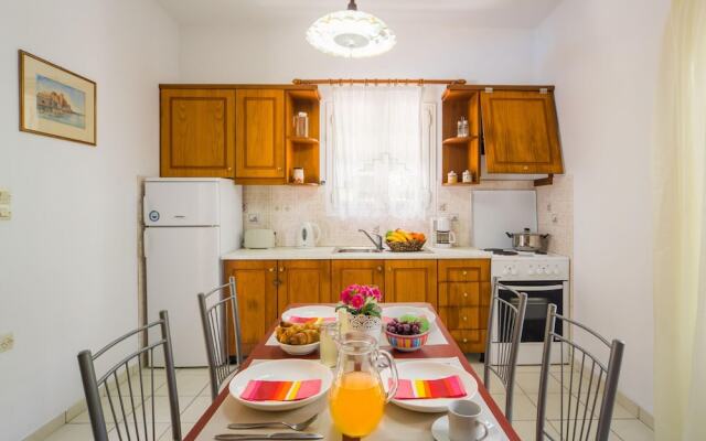 Marguerita House in Paxi