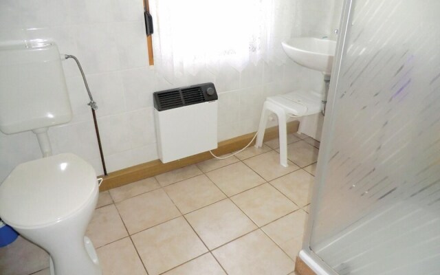 Awesome Home in Rützengrün With 2 Bedrooms