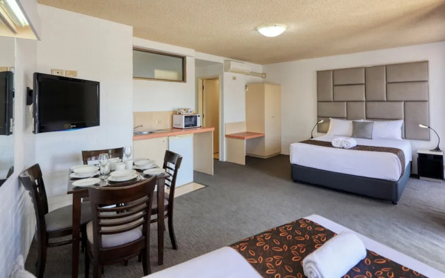 Best Western Warby Lodge Motor Inn