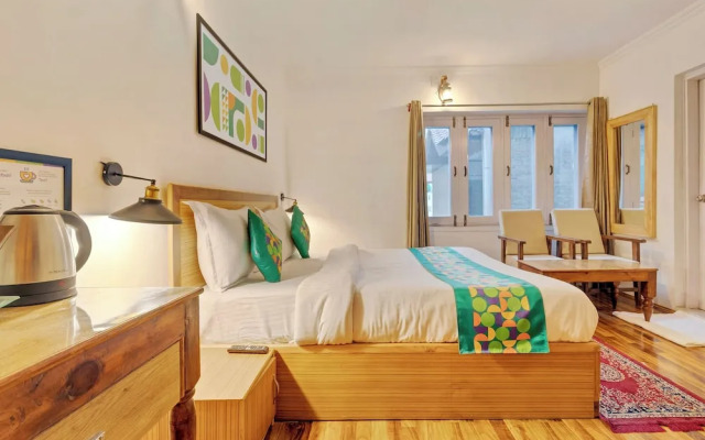 Treebo Vitasta Villa