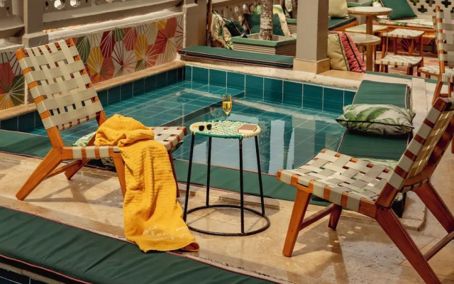 Townhouse Boutique Hotel