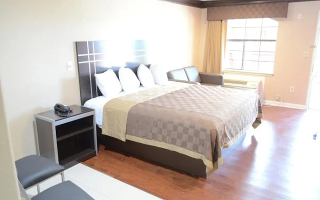 Regency Inn