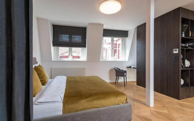 Exclusive Old Town residence near Charles Bridge