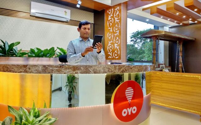 OYO 10395 Hotel Dvarka INN
