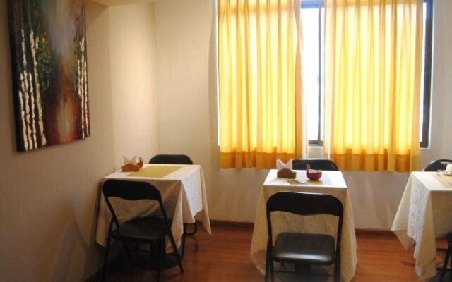 Hotel Puerto Mayor