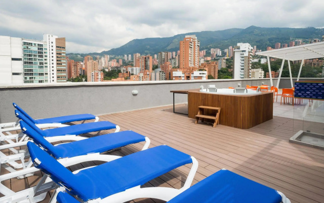 Hampton by Hilton Medellin