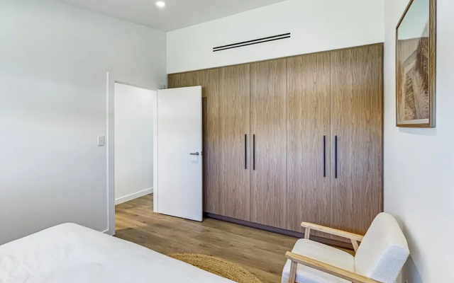 2 Bedroom Townhouse With Water Views – Guest Rooms – Batemans Bay