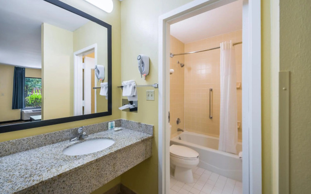 Quality Inn Fredericksburg, Central Park Area