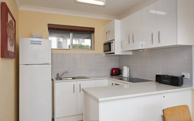 Shipmates, Unit 8/51 Christmas Bush Avenue