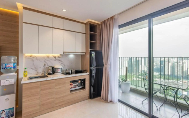 Luxury Apartment Dcapital Tran Duy Hung